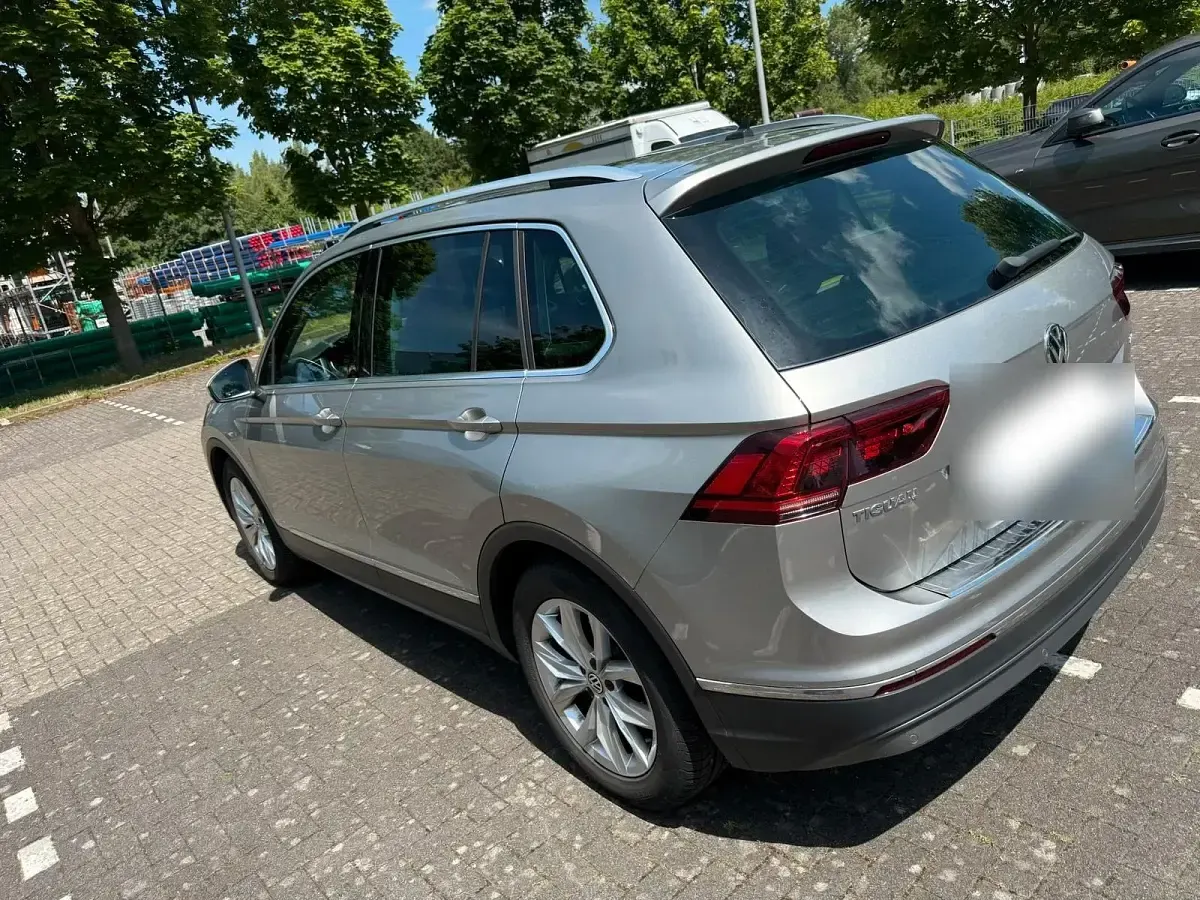 Gebraucht VW Tiguan Highline 150 PS (110 kW) 2018 Silber SUV