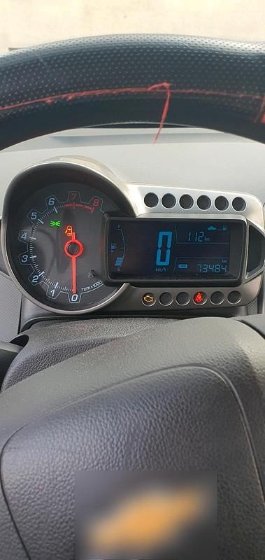 Gebraucht Chevrolet Aveo 86 PS (63 kW) 2011 Schwarz Kleinwagen