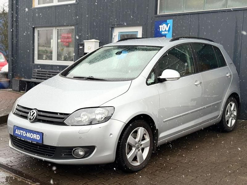 Gebraucht VW Golf VI Team 122 PS (89 kW) 2010 Silber Kleinwagen