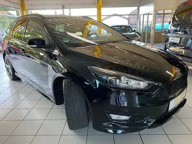 Brugt Ford Focus ST-Line 150 HK (110 kW) 2017 Sort Stationcar