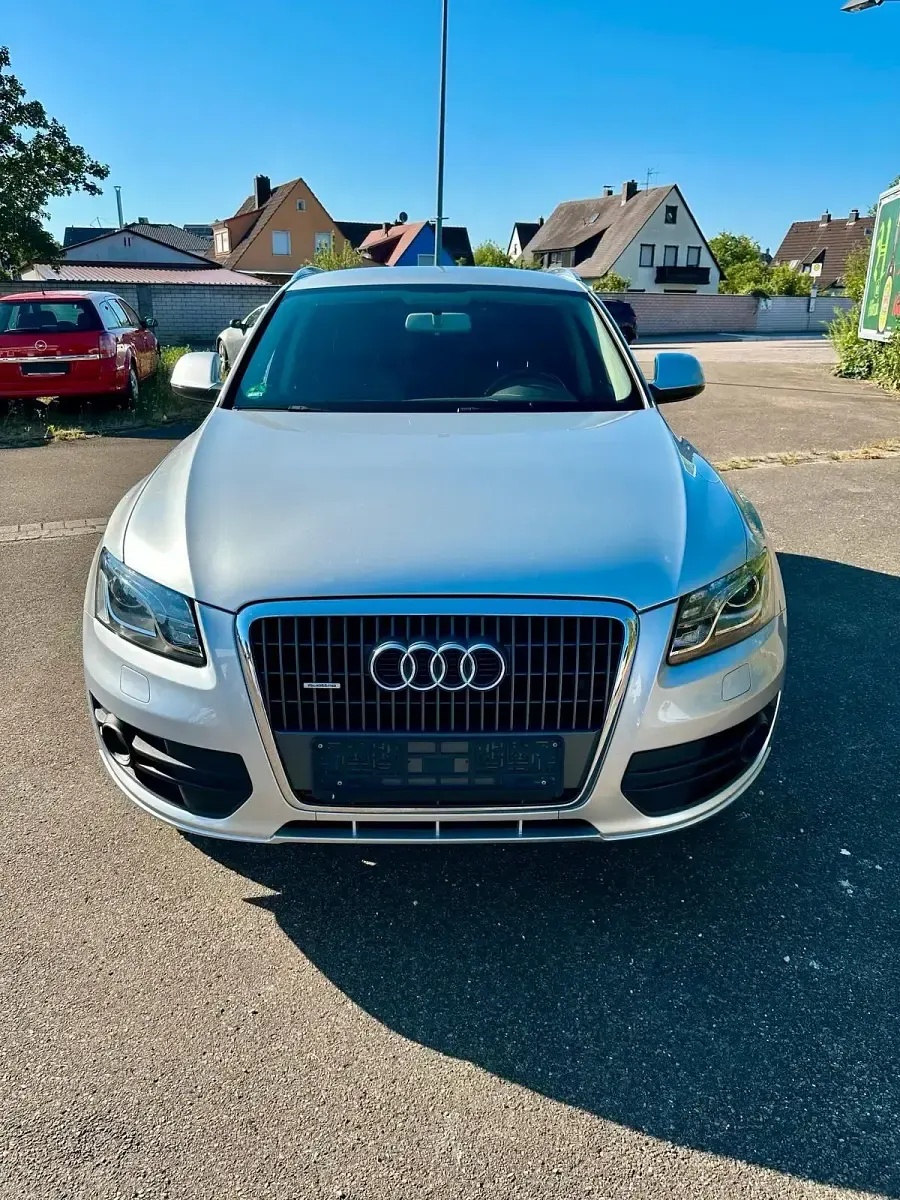 Gebraucht Audi Q5 211 PS (155 kW) 2010 Silber SUV