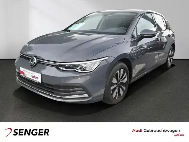 Gebraucht VW Golf VIII Life 131 PS (96 kW) 2023 Limousine