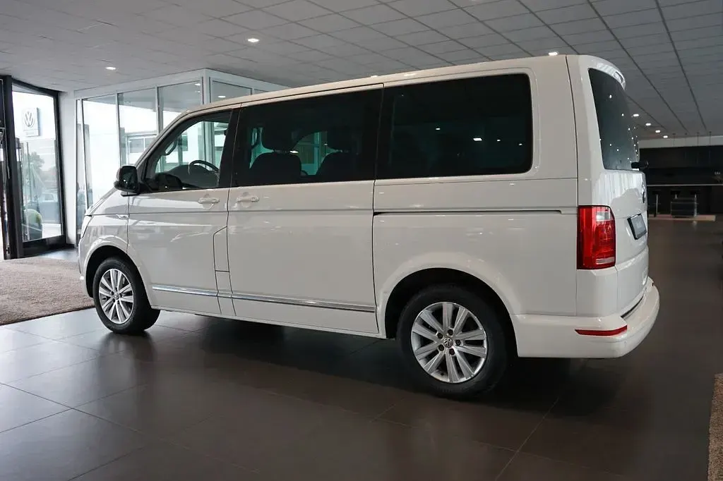 Gebraucht VW Multivan Generation Six 204 PS (150 kW) 2016 Weiß Van / Kleinbus