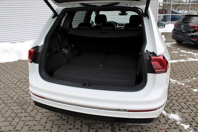 Gebraucht VW Tiguan Allspace R-line 239 PS (175 kW) 2019 Weiß SUV