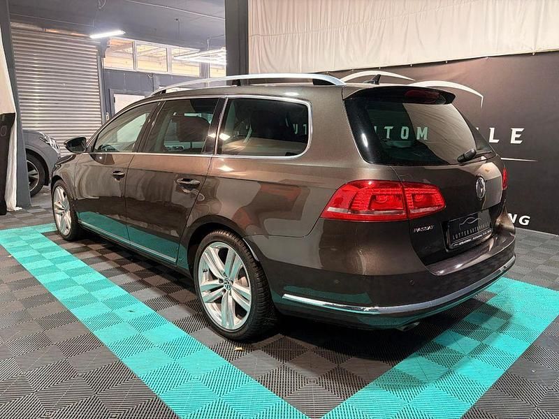 Gebraucht VW Passat Highline 105 PS (77 kW) 2013 Schwarz Kombi