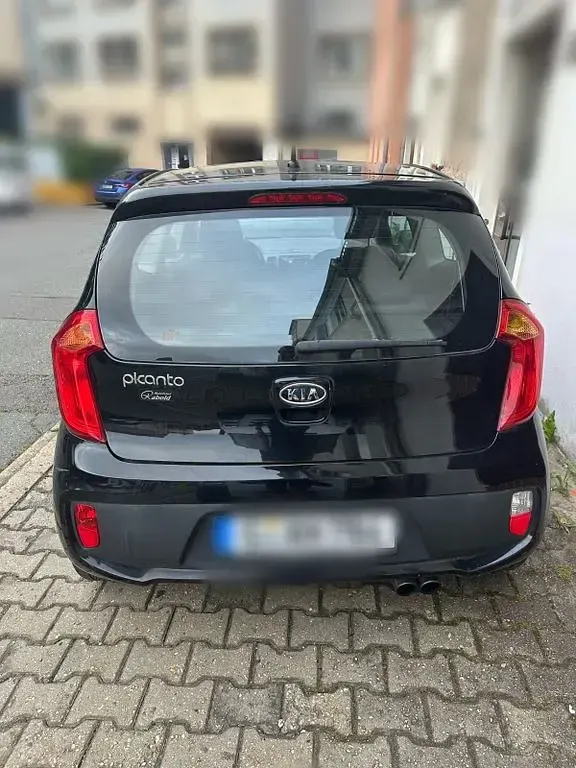 Gebraucht Kia Picanto 69 PS (50 kW) 2012 Schwarz Kleinwagen