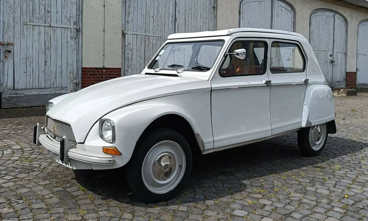 Gebraucht Citroën Dyane 24 PS (17 kW) 1968 Beige Limousine