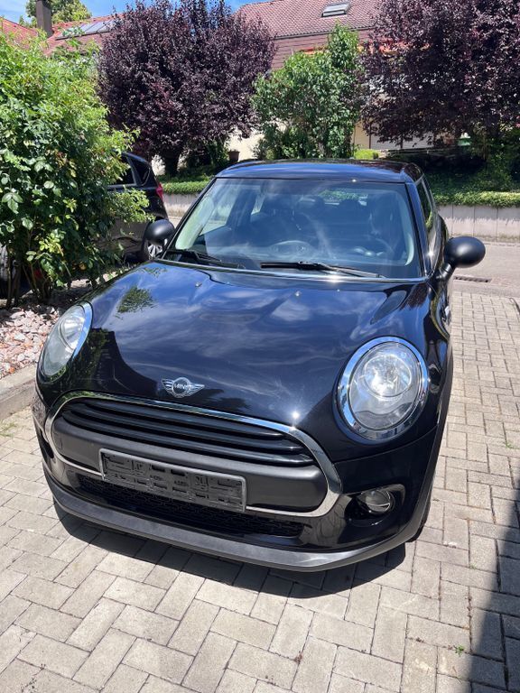 Schwarz Gebraucht 2017 Mini ONE Kleinwagen | 13.700 € (Fairer Preis) - Bild 1/4