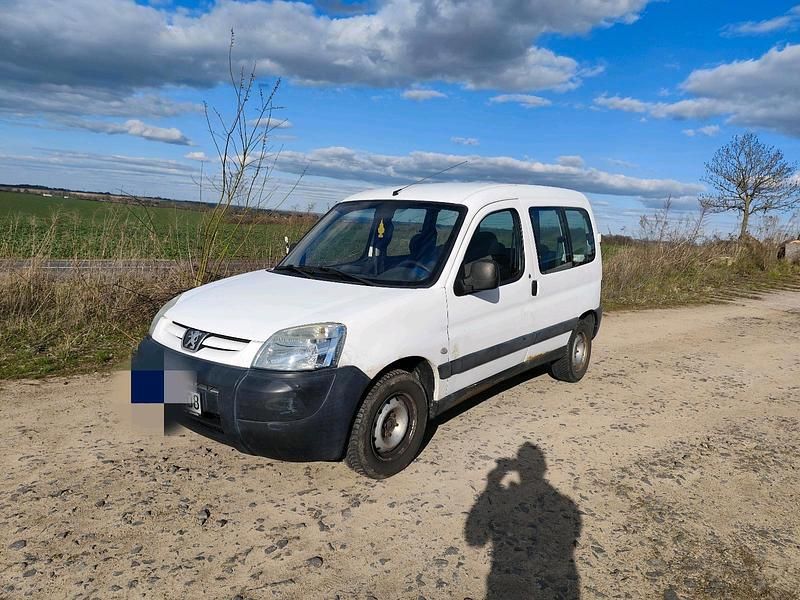 Weiß Gebraucht 2005 Peugeot Partner Van / Kleinbus | 1.000 € (Superpreis) - Bild 1/4