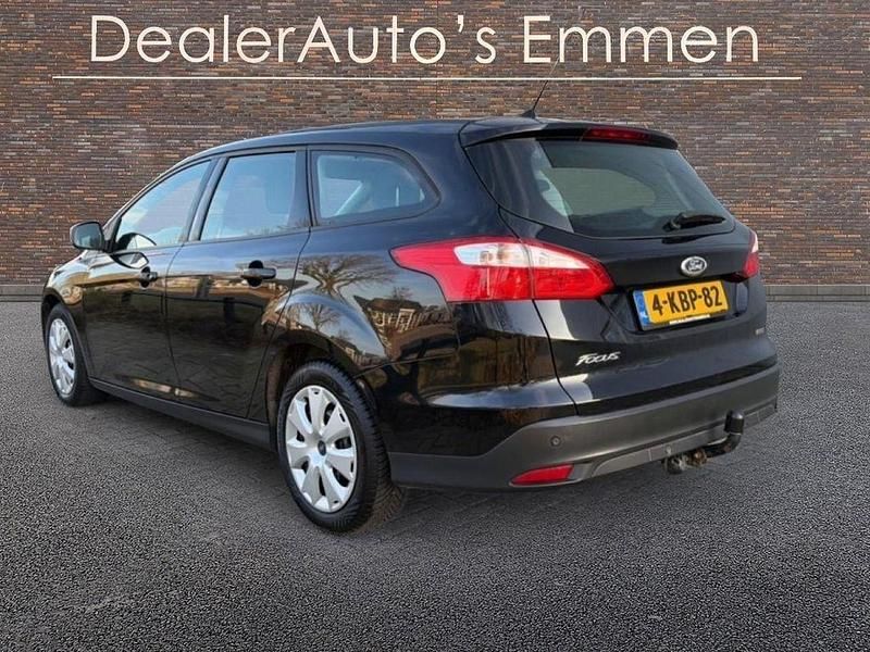 Gebraucht Ford Focus 101 PS (74 kW) 2013 Schwarz Kombi