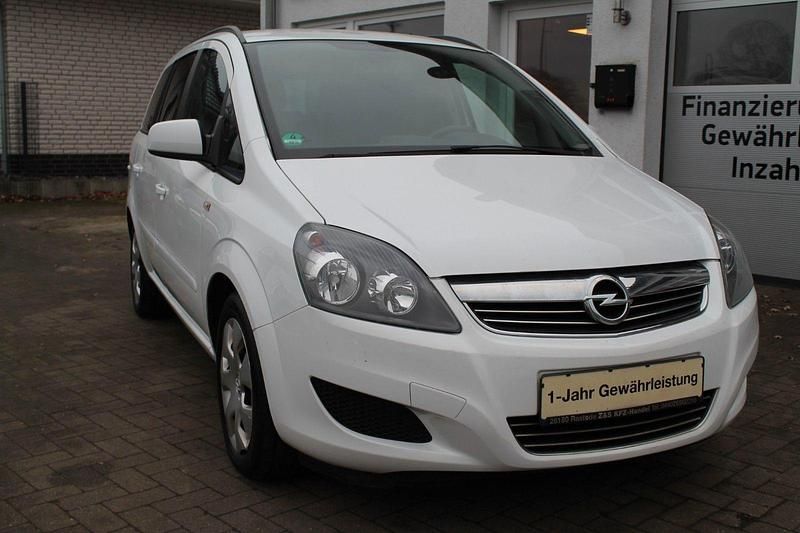 Gebraucht Opel Zafira Family 120 PS (88 kW) 2014 Weiß Van / Kleinbus