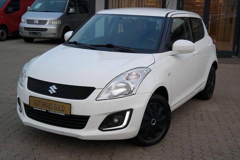 Weiß Gebraucht 2016 Suzuki Swift Club Limousine | 7.990 € (Fairer Preis) - Bild 1/4