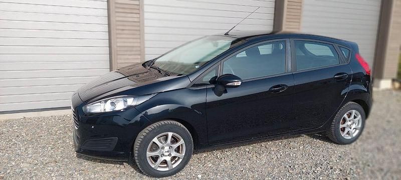 Gebraucht Ford Fiesta SYNC Edition 82 PS (60 kW) 2014 Schwarz Kleinwagen