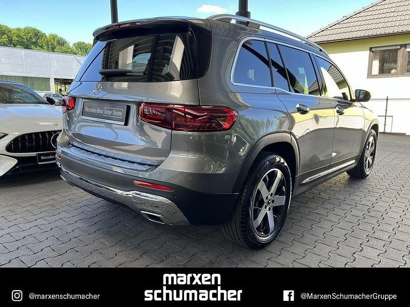 Gebraucht Mercedes GLB220 Progressive 190 PS (139 kW) 2024 Lack mountaingrau SUV
