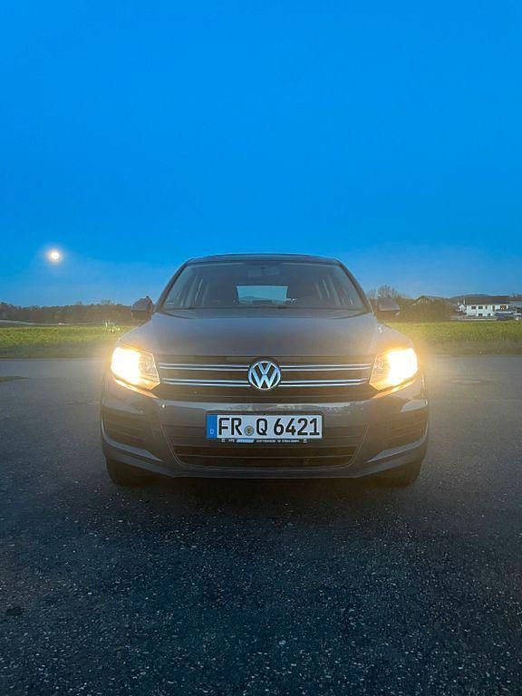 Gebraucht VW Tiguan Exclusive 122 PS (89 kW) 2014 Grau SUV
