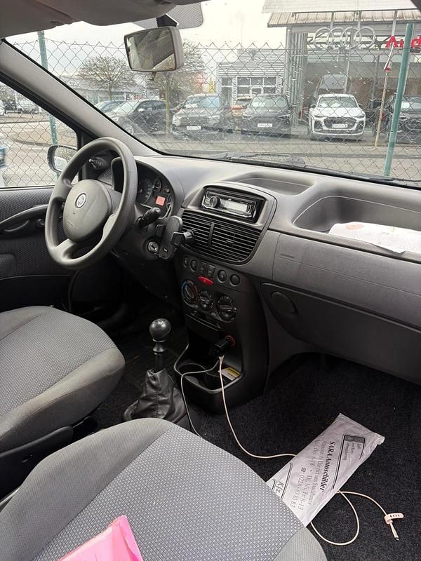 Gebraucht Fiat Punto 2004 Andere farben Kleinwagen