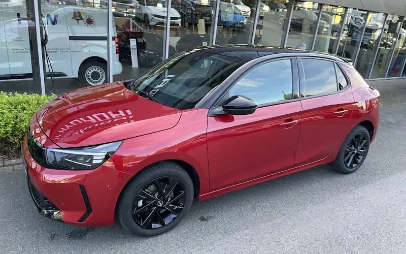 Gebraucht Opel Corsa 100 PS (73 kW) 2024 Kleinwagen