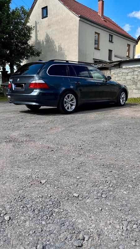 Używany BMW 530 235 KM (172 kW) 2009 Szary Kombi