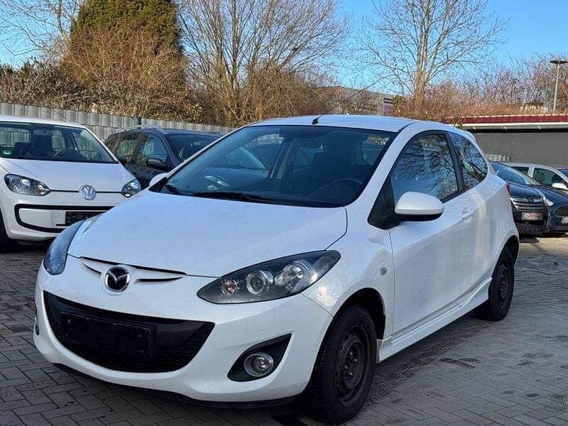 Gebraucht Mazda 2 Inclusive 102 PS (75 kW) 2010 Weiß Limousine