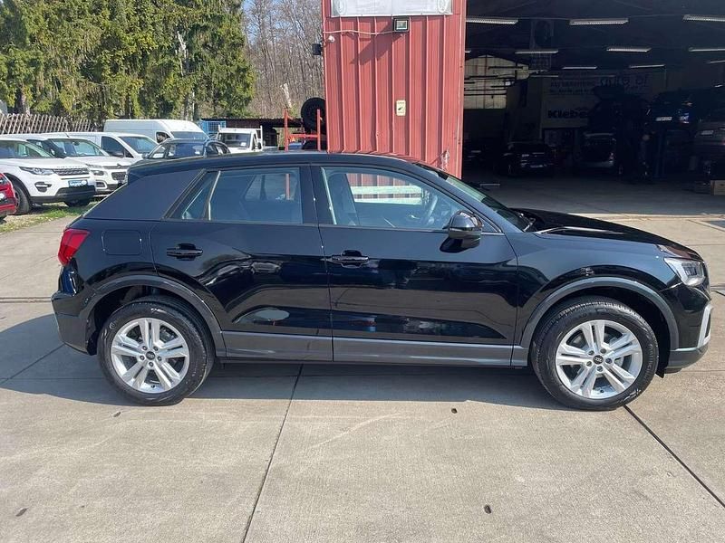 Gebraucht Audi Q2 Advanced 116 PS (85 kW) 2025 Schwarz SUV