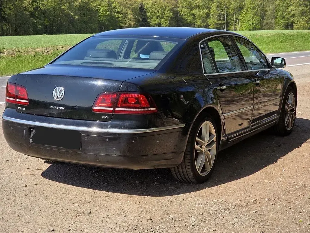 Gebraucht VW Phaeton 245 PS (180 kW) 2014 Schwarz Limousine