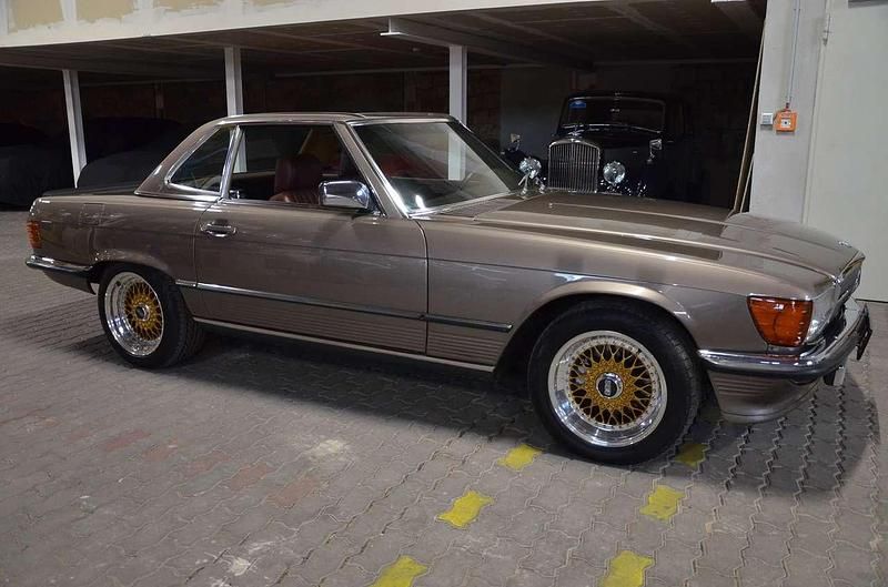 Gebraucht Mercedes 560 231 PS (169 kW) 1987 Beige Cabrio