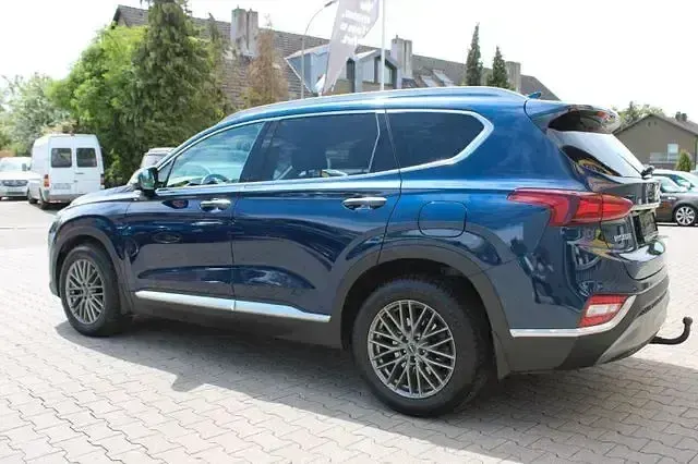 Gebraucht Hyundai Santa Fe Premium 200 PS (147 kW) 2020 Blaumet. SUV