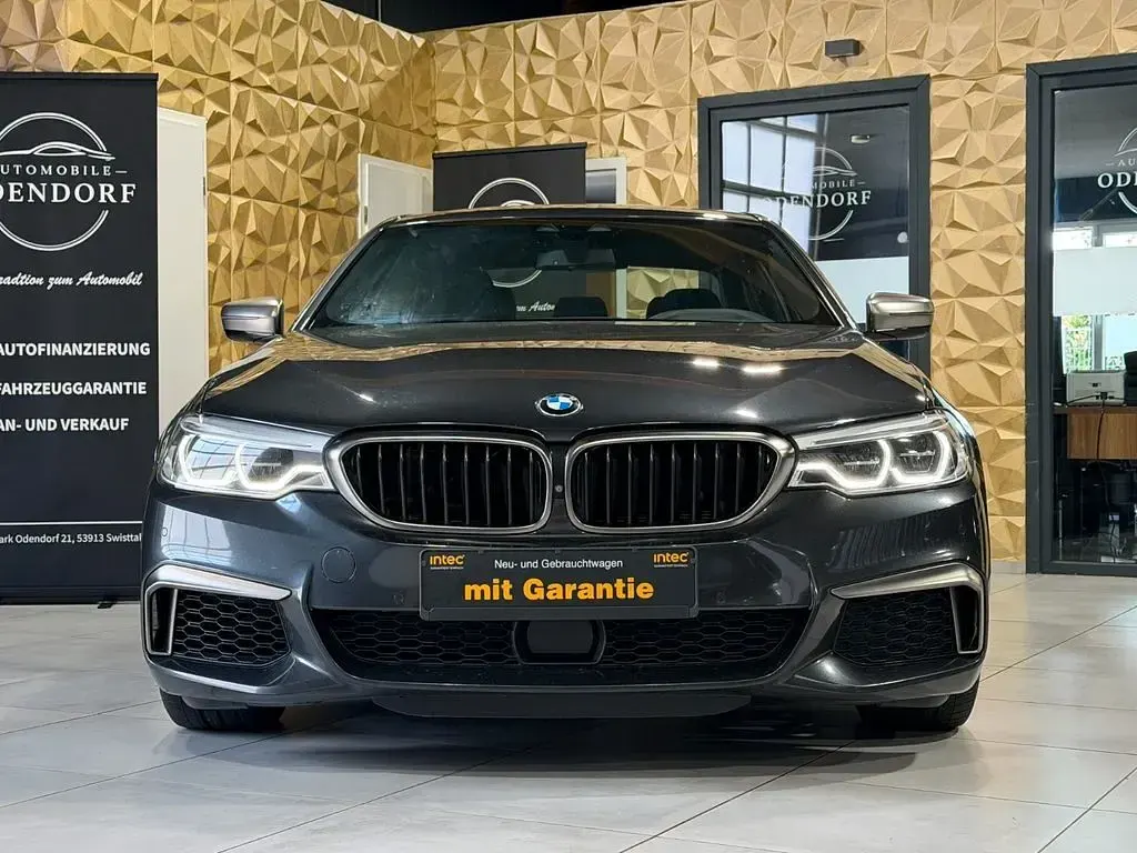 Gebraucht BMW M550 Shadowline 462 PS (339 kW) 2017 Schwarz Limousine