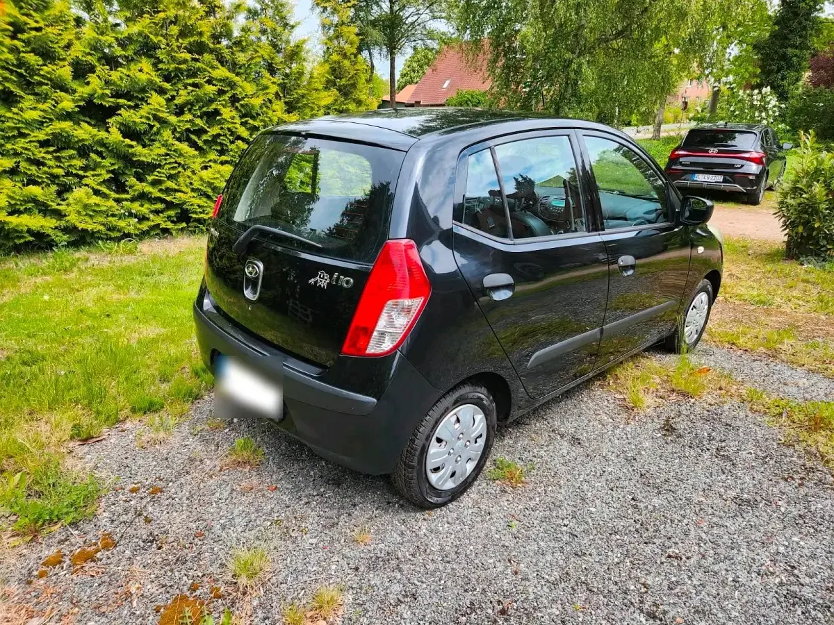 Gebraucht Hyundai i10 67 PS (49 kW) 2008 Schwarz Kleinwagen