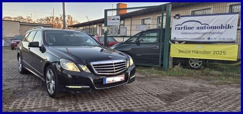 Obsidianschwarz Gebraucht 2010 Mercedes E350 Avantgarde Kombi | 8.950 € (Guter Preis) - Bild 1/4