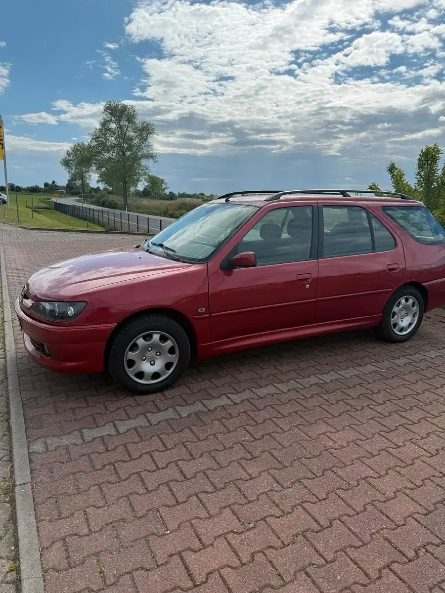 Gebraucht Peugeot 306 75 PS (55 kW) 2000 Rot Kombi