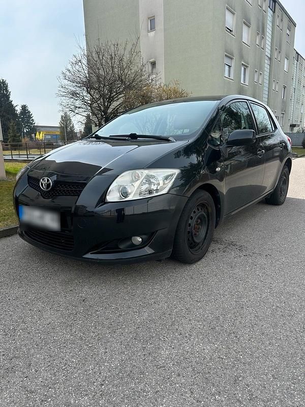 Gebraucht Toyota Auris 124 PS (91 kW) 2008 Schwarz Kleinwagen