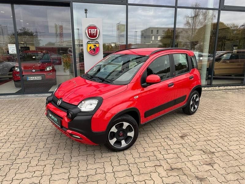 Rot Gebraucht 2022 Fiat Panda Cross Red Kleinwagen | 10.450 € (Fairer Preis) - Bild 1/4