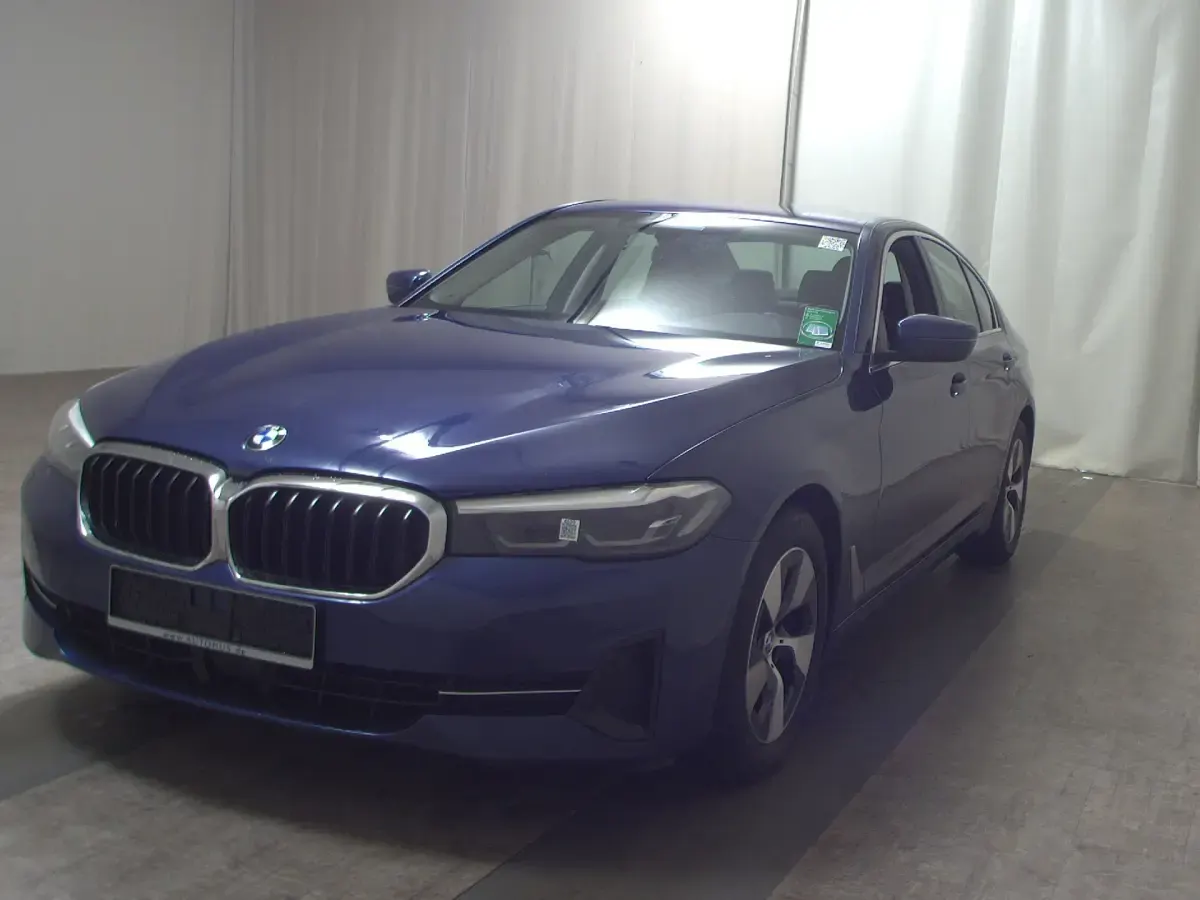 Gebraucht BMW 520 190 PS (139 kW) 2022 Blau