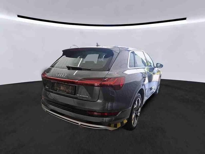 Gebraucht Audi e-tron S-Line 230 kW (313 PS) 2022 Grau SUV