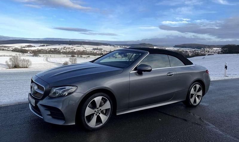 Gebraucht Mercedes E400 AMG line 333 PS (244 kW) 2018 Grau Cabrio