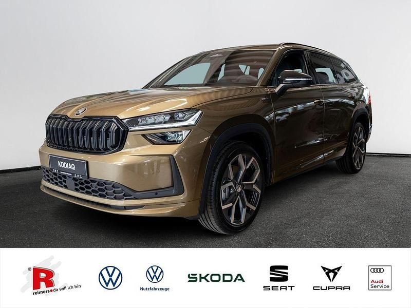 Gold Neu 2025 Skoda Kodiaq SportLine SUV | 47.990 € (Etwas zu teuer) - Bild 1/4
