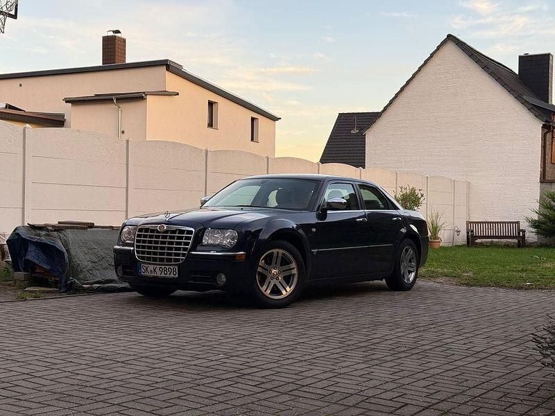 Blau Gebraucht 2005 Chrysler 300C Limousine | 7.000 € (Fairer Preis) - Bild 1/4