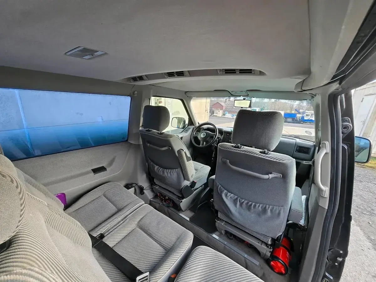 Gebraucht VW T4 102 PS (75 kW) 1997 Schwarz Van