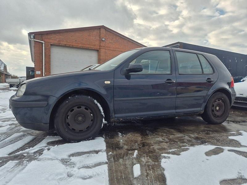 Gebraucht VW Golf III Basis 101 PS (74 kW) 1999 Blau Limousine