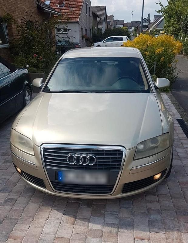 Gold Gebraucht 2005 Audi A8 Limousine | 3.500 € (Superpreis) - Bild 1/4