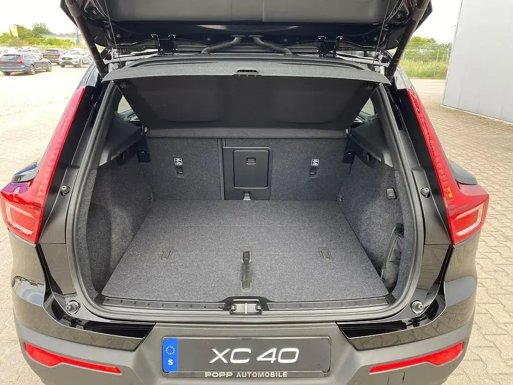 Occasion Volvo XC40 Plus 163 ch (119 kW) 2025 Noir SUV