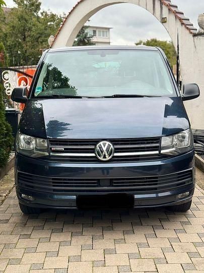 Gebraucht VW Multivan 150 PS (110 kW) 2016 Blau Van