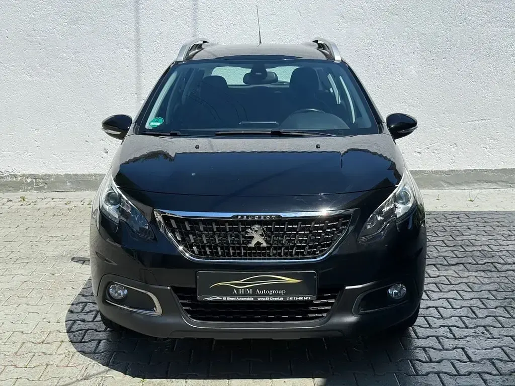 Gebraucht Peugeot 2008 Active 82 PS (60 kW) 2018 Schwarz SUV