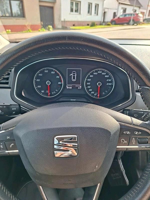 Gebraucht Seat Ibiza 95 PS (69 kW) 2017 Blau Limousine