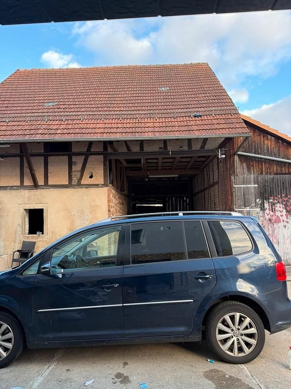 Gebraucht VW Touran 130 PS (95 kW) 2012 Blau Van / Kleinbus