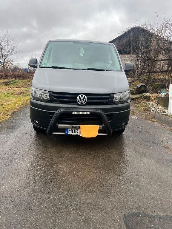 Gebraucht VW Transporter 140 PS (102 kW) 2014 Grau Van