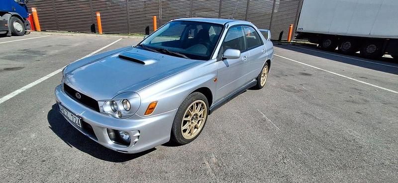 Silber Gebraucht 2002 Subaru Impreza Limousine | 9.900 € (Superpreis) - Bild 1/4