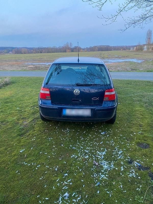 Gebraucht VW Golf IV 115 PS (84 kW) 2003 Blau Kleinwagen
