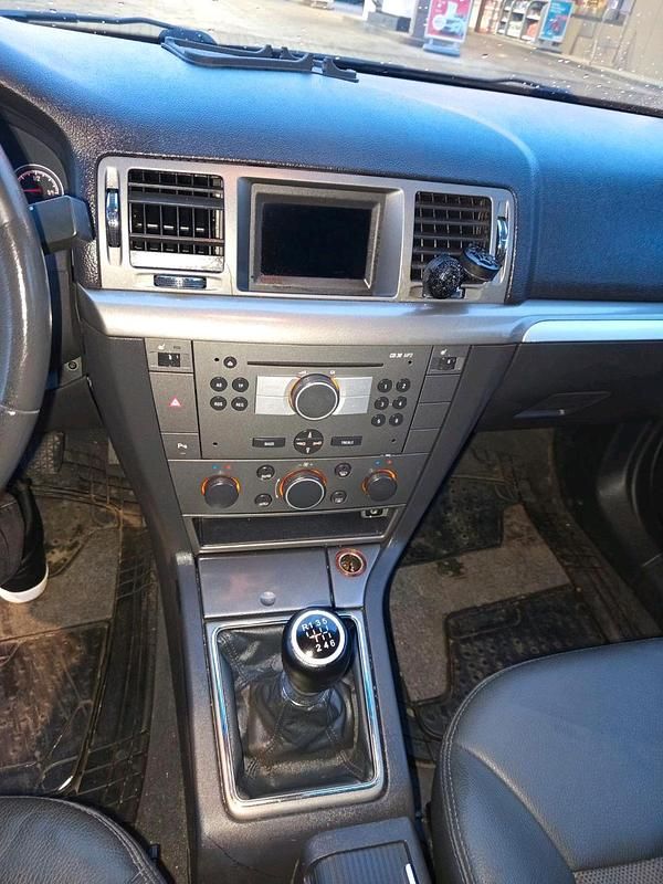 Gebraucht Opel Vectra 150 PS (110 kW) 2008 Kombi